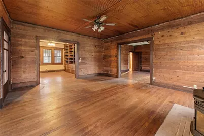 501 E 6th Street, Cameron, TX 76520 - Photo 16