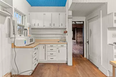 501 E 6th Street, Cameron, TX 76520 - Photo 28