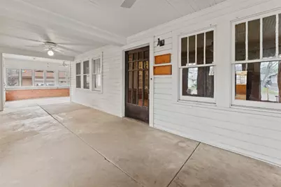 501 E 6th Street, Cameron, TX 76520 - Photo 14