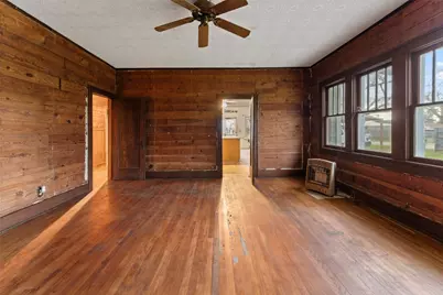 501 E 6th Street, Cameron, TX 76520 - Photo 24