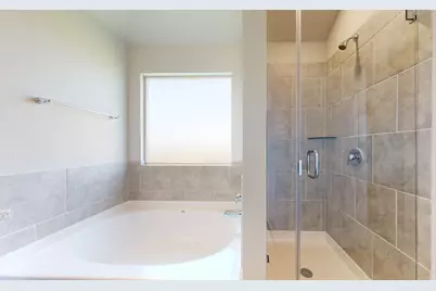 104 Kenzie Street, Thorndale, TX 76577 - Photo 18