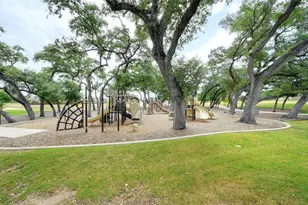 1724 Stinnett Dr, Leander, TX 78641 - Photo 38