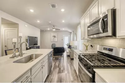 200 Coda Crossing, Georgetown, TX 78633 - Photo 8