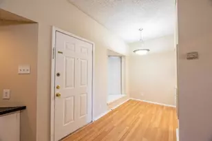 2818 Nueces St, Austin, TX 78705 - Photo 2