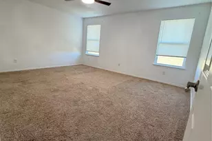 13412 Guarnere Dr, Del Valle, TX 78617 - Photo 12