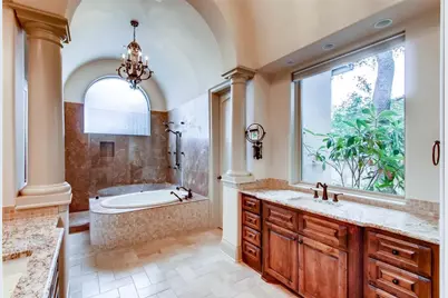 13240 Villa Montana Way, Austin, TX 78732 - Photo 10