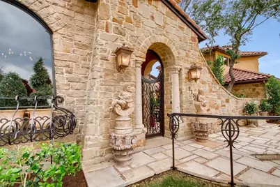 13240 Villa Montana Way, Austin, TX 78732 - Photo 2