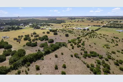 1400 County Road 221, Florence, TX 76527 - Photo 10
