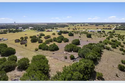 1400 County Road 221, Florence, TX 76527 - Photo 12