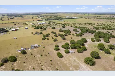 1400 County Road 221, Florence, TX 76527 - Photo 12