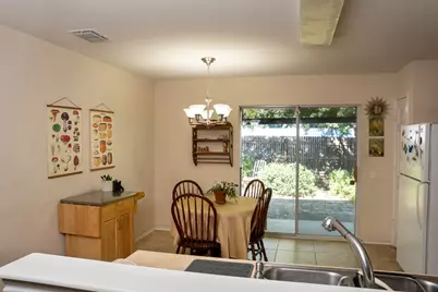 1612 Poppy Seed Lane, Austin, TX 78741 - Photo 6