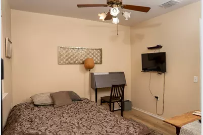 1612 Poppy Seed Lane, Austin, TX 78741 - Photo 12