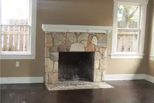 700 E 45th St, Austin, TX 78751 - Photo 4