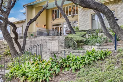 3418 Mount Bonnell Circle, Austin, TX 78731 - Photo 2
