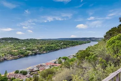 3418 Mount Bonnell Circle, Austin, TX 78731 - Photo 10