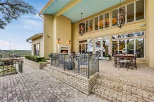 3418 Mt Bonnell Cir, Austin, TX 78731 - Photo 4