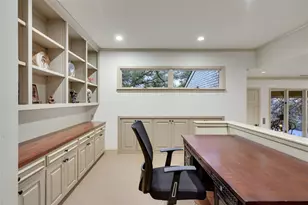 3418 Mt Bonnell Cir, Austin, TX 78731 - Photo 38