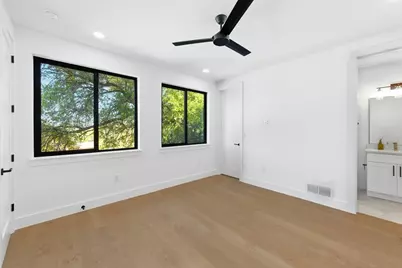 2303 Westworth Circle, Austin, TX 78704 - Photo 24