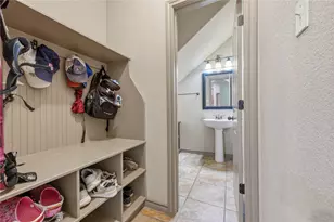 8318 Campeche Bay Pl, Round Rock, TX 78681 - Photo 10