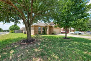 601 Timothy John Dr, Pflugerville, TX 78660 - Photo 2
