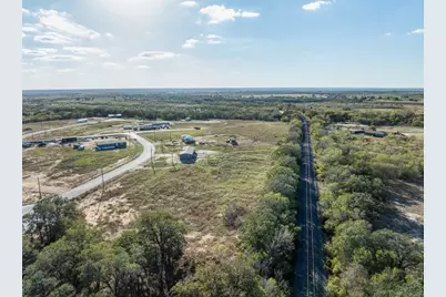 150 Azalea Corner, Dale, TX 78616 - Photo 2