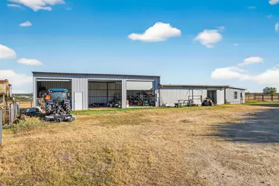 672 County Road 447, Waelder, TX 78959 - Photo 38