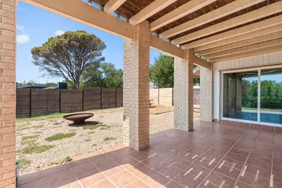 1813 Cedar Ridge Drive, Austin, TX 78741 - Photo 30