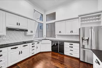 109 Lachite #2, Horseshoe Bay, TX 78657 - Photo 14