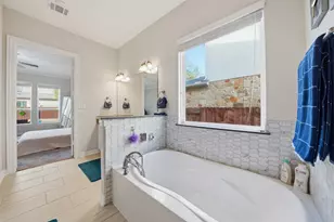 4301 Logan Ridge Dr, Cedar Park, TX 78613 - Photo 20