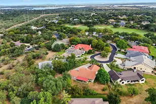 124 Teeoff, Horseshoe Bay, TX 78654 - Photo 32