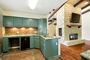 124 Teeoff, Horseshoe Bay, TX 78654 - Photo 16