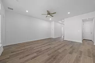 429 Brandywine Rd, Hutto, TX 78634 - Photo 10