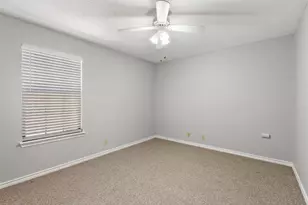 410 Village Ln, Buda, TX 78610 - Photo 24