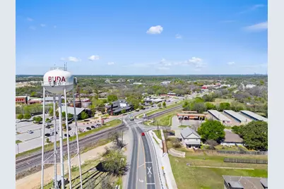 410 Village Lane, Buda, TX 78610 - Photo 6