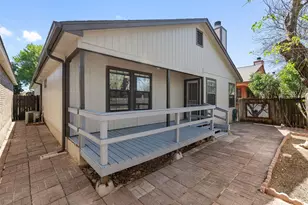 410 Village Ln, Buda, TX 78610 - Photo 32