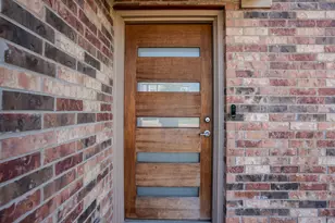 204 Denson Ln, Jarrell, TX 76537 - Photo 2