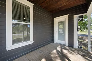 400 S Roswell St, Granger, TX 76530 - Photo 6