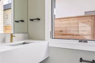 3604 Tom Miller St, Austin, TX 78723 - Photo 32