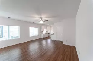 380 Kenai Dr, Kyle, TX 78640 - Photo 6