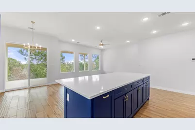 107 Onini Court, Bastrop, TX 78602 - Photo 10