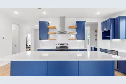 107 Onini Court, Bastrop, TX 78602 - Photo 12