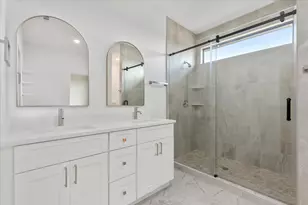 151 Bianca Cir, Del Valle, TX 78617 - Photo 18