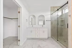 151 Bianca Cir, Del Valle, TX 78617 - Photo 18