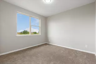 151 Bianca Cir, Del Valle, TX 78617 - Photo 22