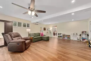 509 E 17th St, Georgetown, TX 78626 - Photo 14