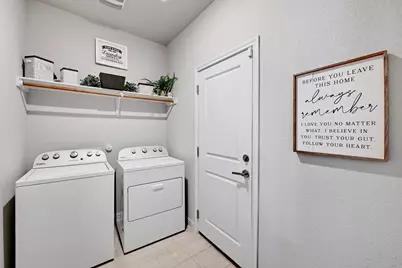 8300 Turnberry Lane, Austin, TX 78744 - Photo 18
