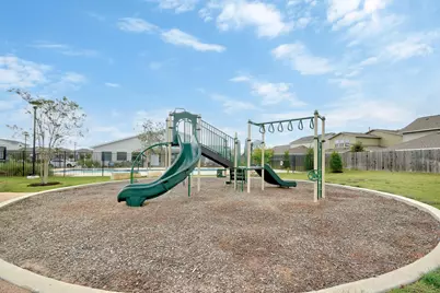 8300 Turnberry Lane, Austin, TX 78744 - Photo 30