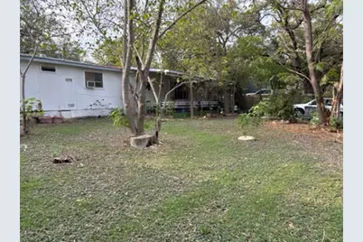 7802 Persimmon Trail, Austin, TX 78745 - Photo 2