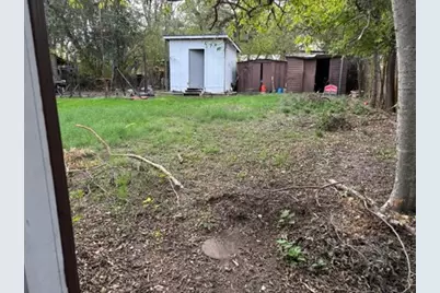 7802 Persimmon Trail, Austin, TX 78745 - Photo 4