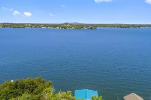 132 Web Isle Dr, Marble Falls, TX 78654 - Photo 2